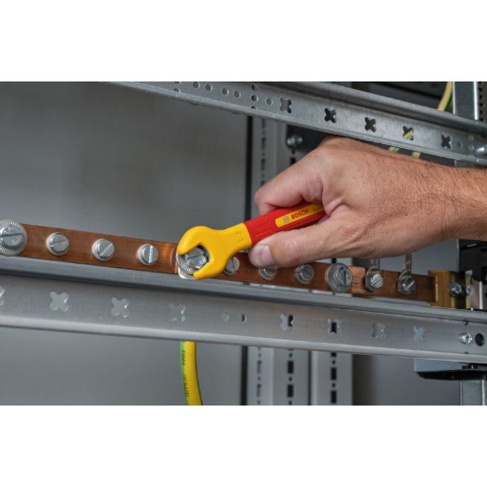 Clé plate VDE - BOSCH - 13 mm - Inclinée a 15° - Isolée jusqu'a 1000 V - Ergonomique