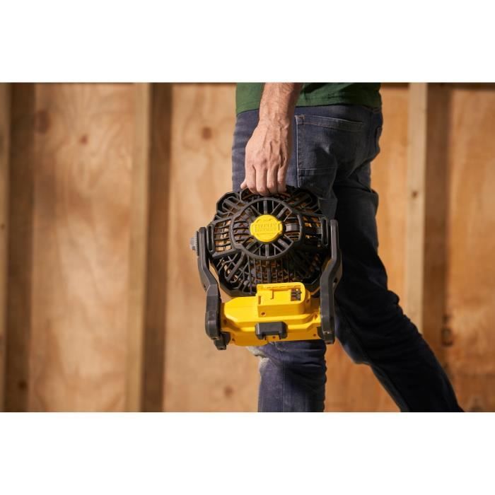 Ventilateur sans fil - Stanley Fatmax - SFMCE001B-XJ - 3 vitesses - Autonomie 8h - Sans batterie