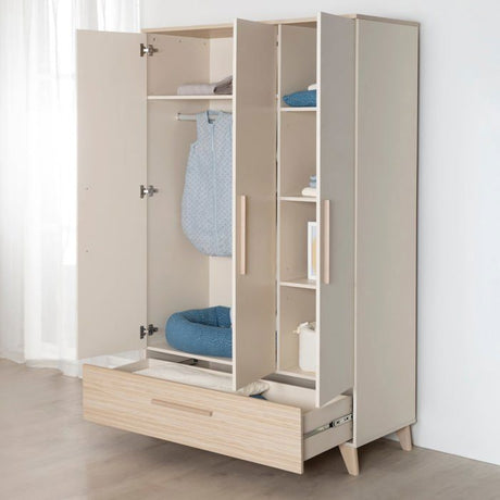 Chambre bébé trio : Lit évolutif 70 x 140 cm + Commode a langer + Armoire - SIDNEY - ROBA - Chene / Beige