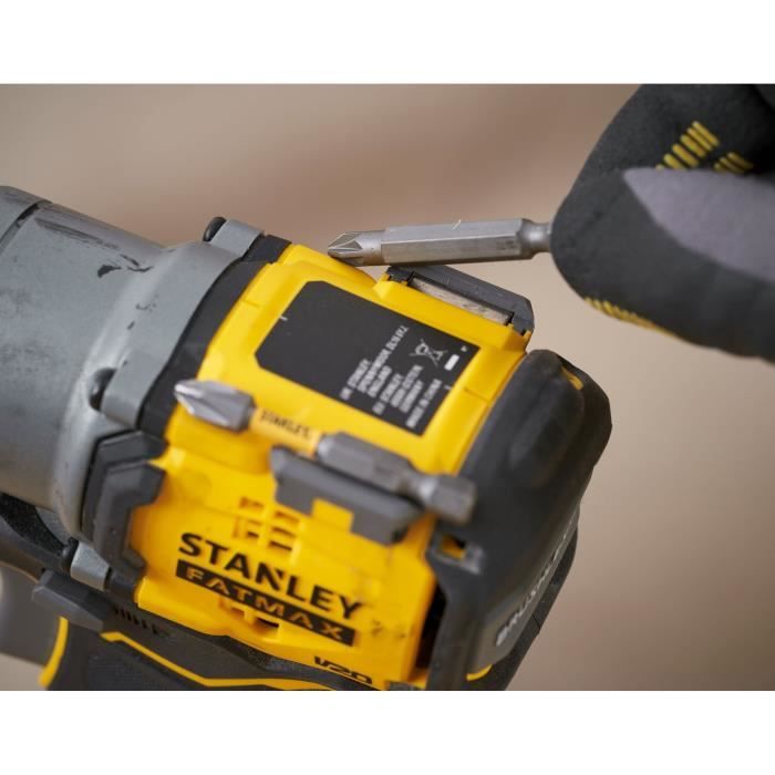 Visseuse a impact sans fil - 18V - STANLEY FATMAX V20 - SFMCF830B-XJ - Brushless - 203Nm - Sans batterie