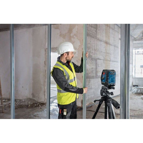 Laser lignes BOSCH GLL 20-22 G + Batterie BA 3.7V 3.0Ah en coffret