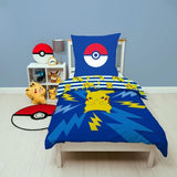 Parure de lit réversible - POKEMON - Pikachu IV - Microfibre - 1 housse de couette 140 x 200 cm + 1 taie 63 x 63 cm