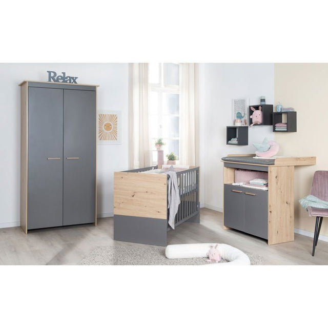 Chambre bébé complete : Lit 60 x 120 cm + commode a langer + armoire - ANNA - ROBA - Chene Kent / Anthracite