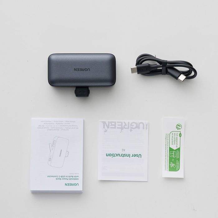 Batterie externe - UGREEN - 5,000 mAh - Connecteur USB-C - Avec support - Noir
