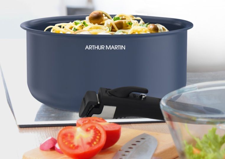 Set de 3 casseroles - Tous feux dont induction - ARTHUR MARTIN - AM0320 - Céramique - Ø 16-18-20 cm + poignée amovible - Bleu