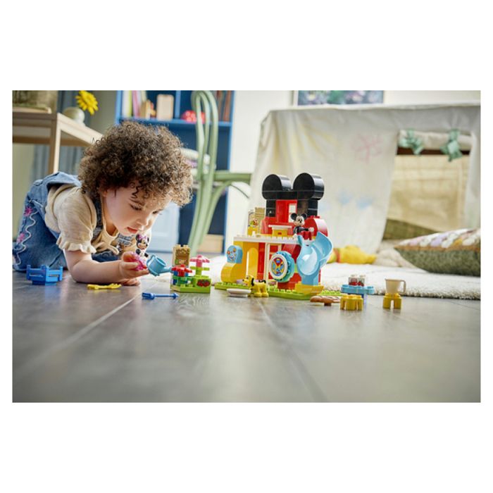 10465 La maison de Mickey Mouse avec Minnie et Pluto