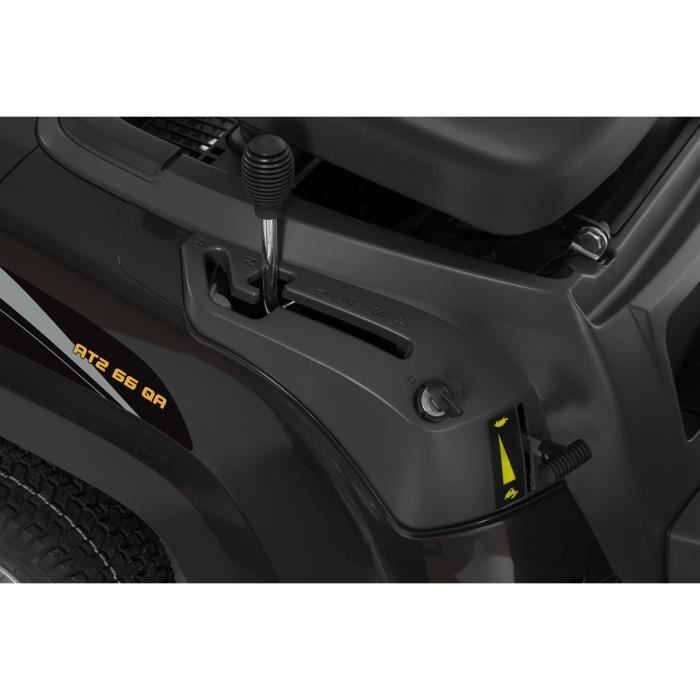 Tondeuse autoportée thermique ALPINA AT2 66 QA  66cm de coupe - Jusqu'a 1500 m² - 224 cm3 - éjection bac 150L