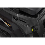 Tondeuse autoportée thermique ALPINA AT2 66 QA  66cm de coupe - Jusqu'a 1500 m² - 224 cm3 - éjection bac 150L