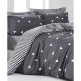Parure de lit - 1 housse de couette 220 x 240 cm + 2 taies d'oreiller 60 x 60 cm - 65% coton, 35% polyester - Gris