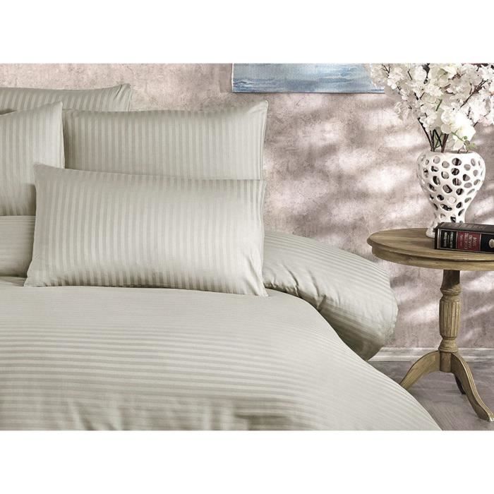 Parure de lit - 1 housse de couette 220x240 cm + 2 taies d'oreiller 60x60 cm - 70% polyester, 30% coton - Cappuccino