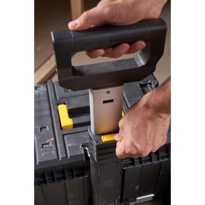 Coffre mobile STANLEY Grand volume avec manche télescopique - FMST1-75753