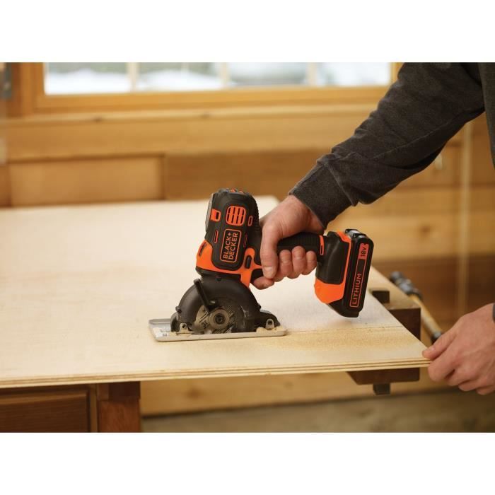 Perceuse visseuse multievo sans fil - 18V - BLACK+DECKER - MT218K-QW - batterie - chargeur - coffret