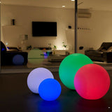 Boule lumineuse flottante - LUMISKY - BOBBY C50 - LED multicolore dimmable - Télécommande - Recharge induction - Ř50 cm