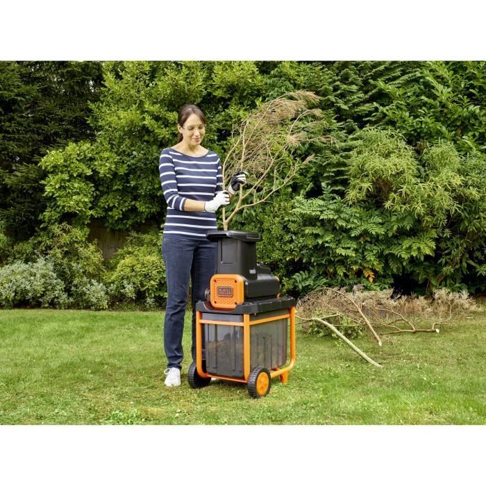 Broyeur de VÈgÈtaux BLACK+DECKER BEGAS5800-QS - CapacitÈ de Broyage 45 mm - Bac Collecteur 45 L