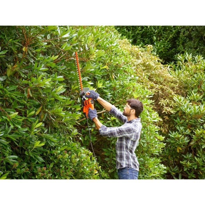 Taille-haies électrique filaire - BLACK&DECKER - BEHT201-QS - 420W - Lame 45cm
