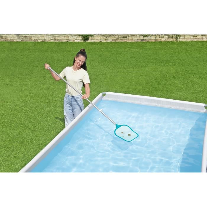 Kit de nettoyage piscine jusqu'à 3,96m - Bestway - Aquaclear - épuisette, flotteur, aspirateur, bande de test, patch de réparation