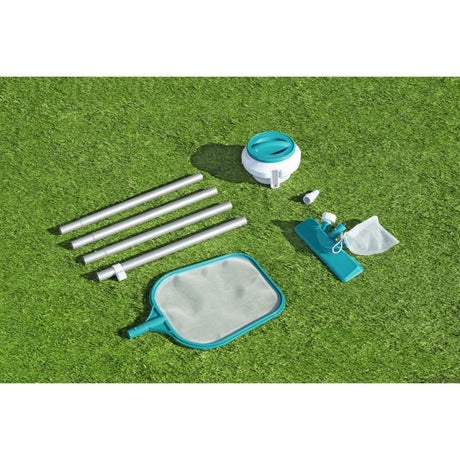 Kit de nettoyage piscine jusqu'a 3,96m - Bestway - Aquaclear - épuisette, flotteur, aspirateur, bande de test, patch de réparation