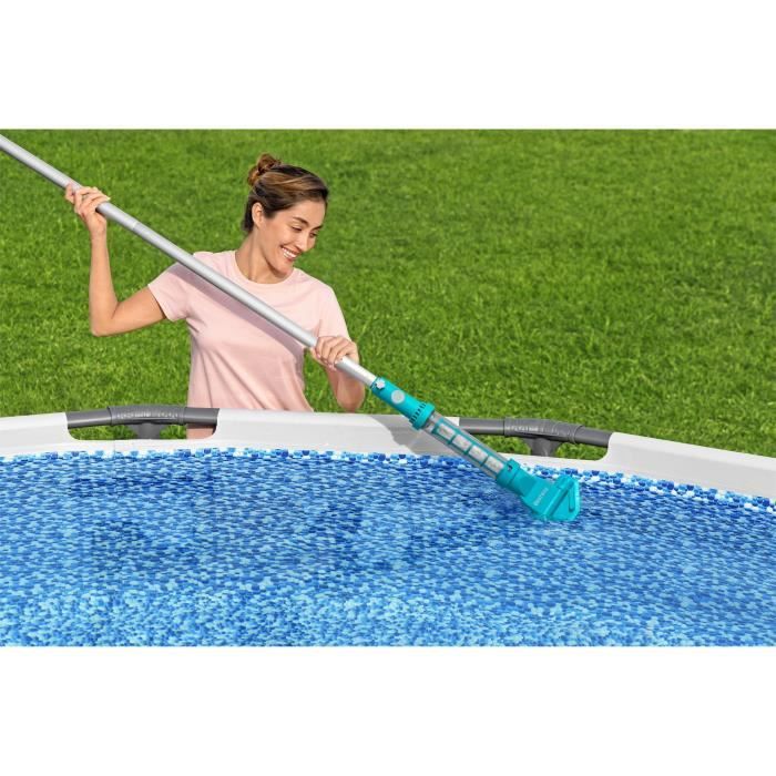 Aspirateur Èlectrique rechargeable Aquasurgeô- BESTWAY - Sans fil - Pour piscines jusqu'a 6,10m de diametre