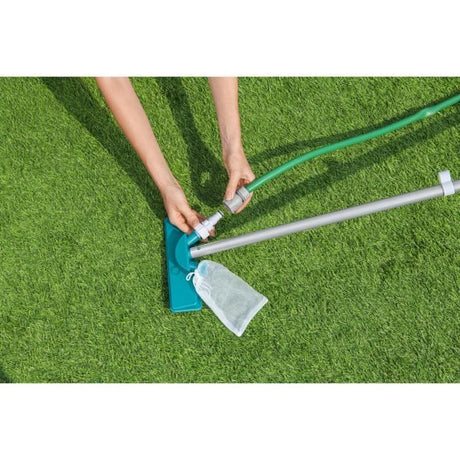 Kit de nettoyage piscine jusqu'a 3,96m - Bestway - Aquaclear - épuisette et tete d'aspirateur