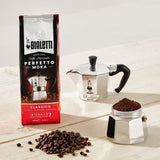 Cafetiere italienne + 1 Café Perfetto Moka Classico - BIALETTI - MOKA - 3 tasses - 0,30 L - Paquet de 250 g - Argent