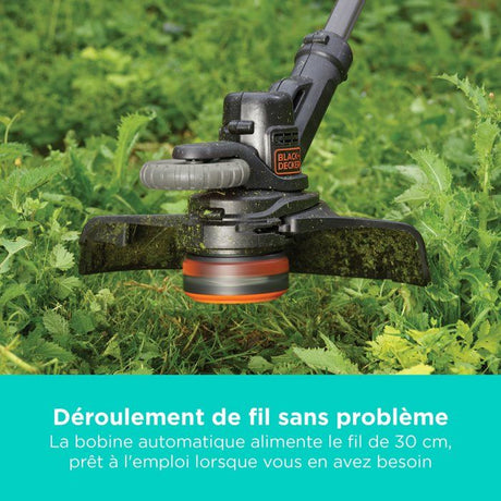 Coupe-bordure électrique BLACK+DECKER - STC1840EPC-QW - 18V - 30 cm - Avec batterie 18V - tete pivotante - tube télescopique
