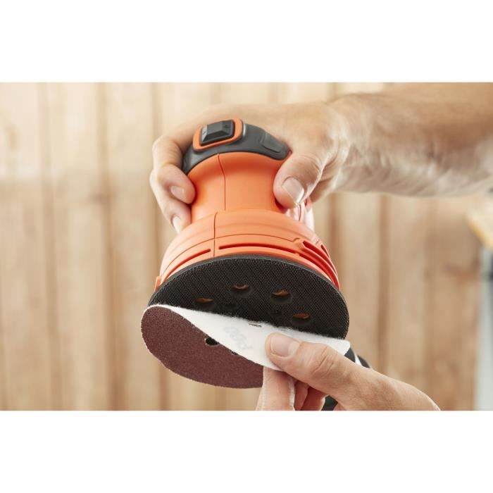 BLACK+DECKER 230W 125mm Corded Random Orbital Sander (Supplied with 1 Dust Collection Bag + 1 Abrasive) - BEW210-QS