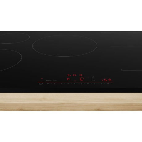 Table induction grande largeur BOSCH - 5 foyers - L80 x P52 cm - PVW831HC1E