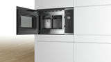 Micro-ondes encastrable - BOSCH Série 6 - BFL554MS0 - Noir / Inox - 59,4 x 38,8 x 38,3 cm