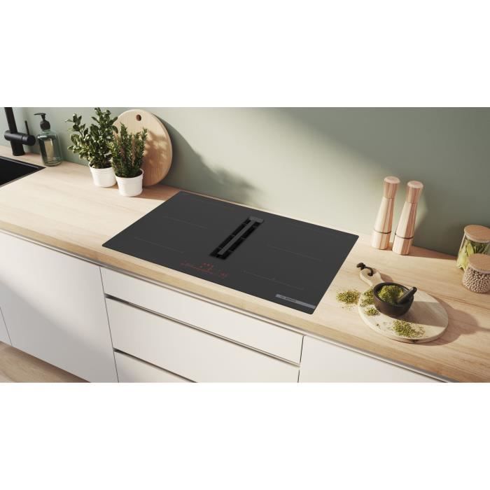 Table induction Aspirante - BOSCH SER6 - PVQ811H26E Noir - 4-foyers - Home Connect - L802xP522 mm