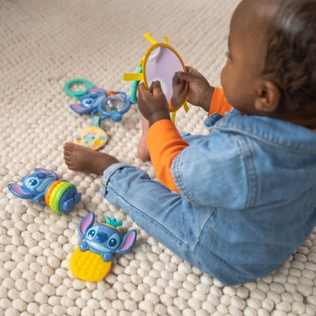 DISNEY BABY - STITCH - Coffret Cadeau Naissance?  - 4 jouets bébé , Hochet, Anneau de dentition, Jouets multisensoriels
