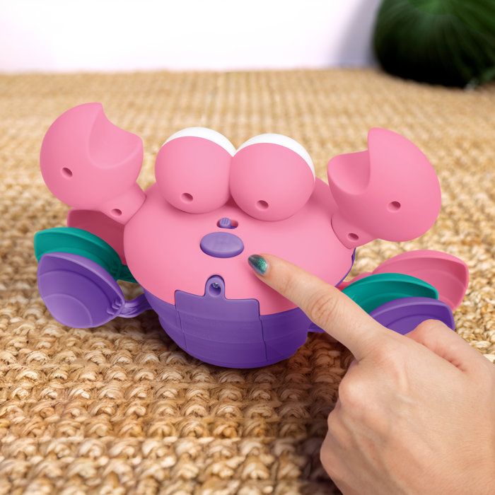 BRIGHT STARTS Jouet bébé 6M+ Crabe musical à poursuivre, jouet de motricité globale et fine, capteurs à obstacle, rose