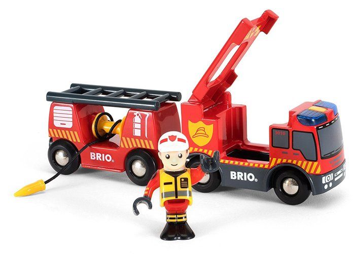 Camion de Pompiers Son et Lumiere BRIO - Ravensburger - Lance a incendie - Mixte - Des 3 ans - 33811