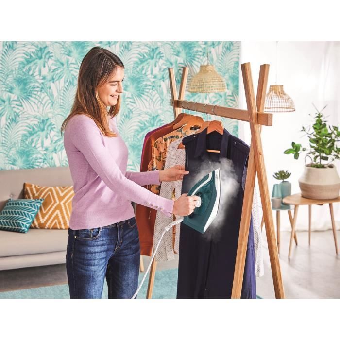 CALOR Centrale vapeur, 5,2 bars, Vapeur 120 g/min, Pressing 280 g/min, DÈfroissage vertical, Express Essential SV6115C0