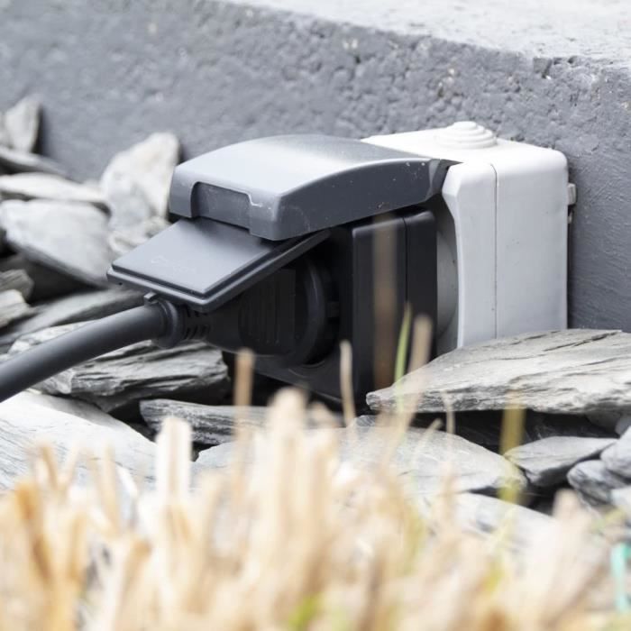 CHACON Set 3 mini prises extérieures On/Off - 2300W - FR + Télécommande