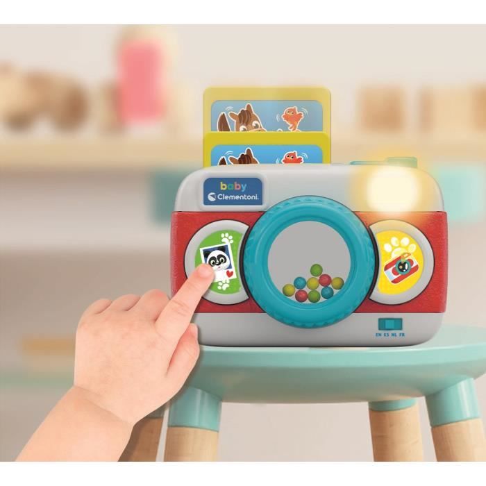 L'appareil photo de Bébé parlant CLEMENTONI