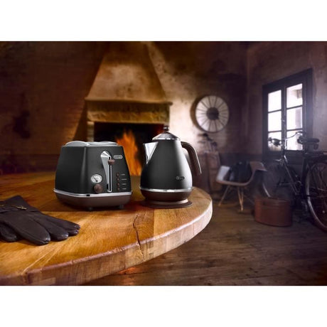 Bouilloire - DELONGHI - KBOV2001.BK - 2000 W - 1,7 L - Noir mat / Chocolat