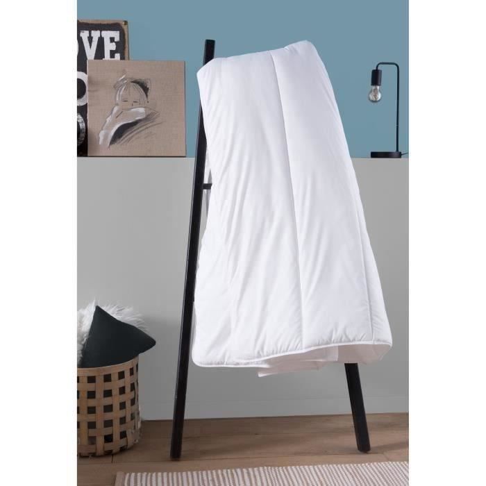 DODO Pack Couette chaude anti-acariens 140x200 cm + 1 oreiller 60x60 cm - Splendeur - Garnissage 100% volupt'air  350gr/m² - Blanc
