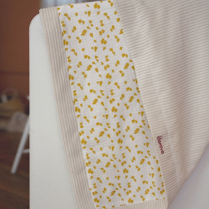 Couverture double face - DOMIVA - Savane - 75 x 100 cm - Gaze de coton et velours côtelé