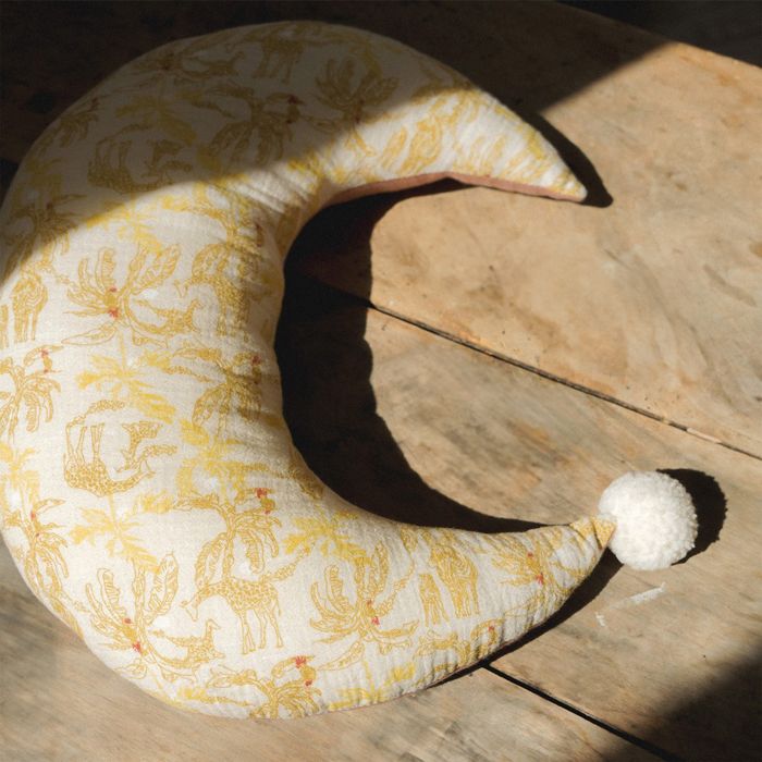 Coussin bébé demi lune Beige 30x40 cm