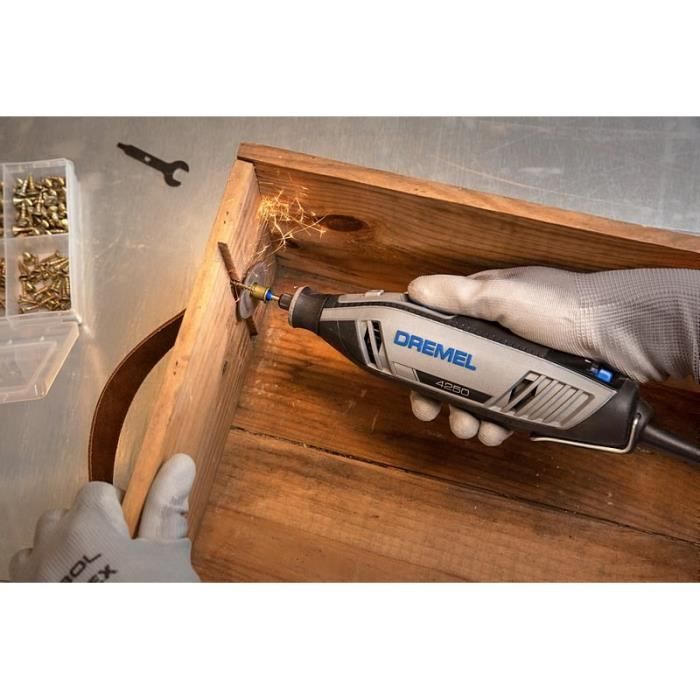 Outil rotatif multifonction DREMEL - filaire 4250-3/45 - 45 accessoires + 3 adaptations - F0134250JF