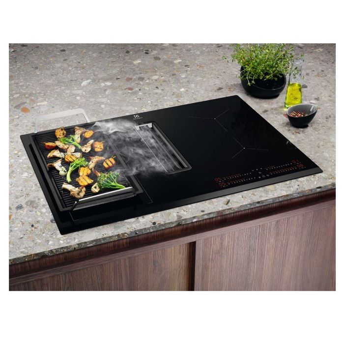 Plaque de cuisson aspirante a induction - ELECTROLUX - 4 foyers - 78 x 52 cm - KCC83443