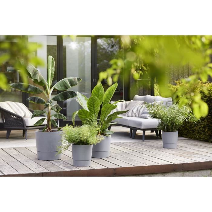 ELHO Pot de fleurs rond GREENSENSE AQUA CARE - 15 L - 29,5 x 29,,5 x H 29,1 cm  - Ciment Clair - Plastique