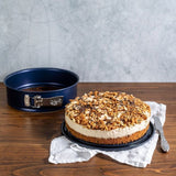 Moule a cakes et moule a manqué - DR oeTKER - Back Liebe - Email - 30 et 26 cm