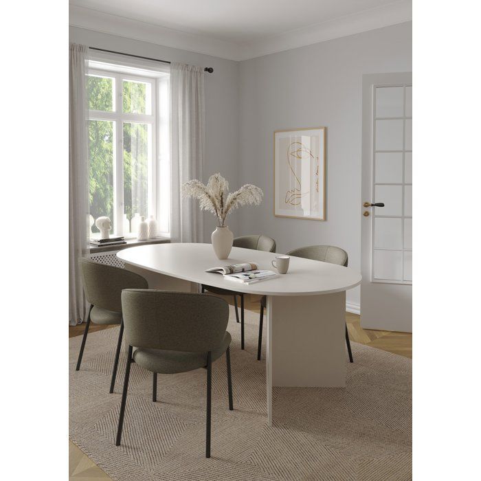 Table a manger FAMILY  Forme ovale  Finition beige cachemire  6 places  200 x 100 x 76 cm