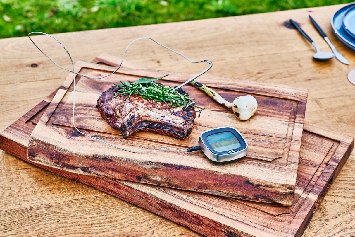 Planche a découper - FORGED - ESSENTIALS - Acacia - 45 x 30 x 3,5 cm