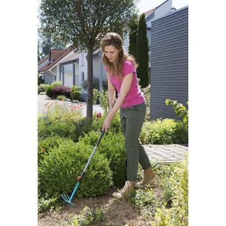 Serfouette a fleurs Combisystem GARDENA - Acier enduit - Outil pour travaux de sol - Garantie 25 ans