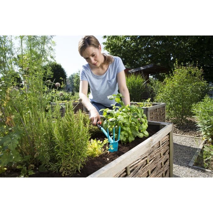 Serfouette a fleurs Combisystem GARDENA - Acier enduit - Outil pour travaux de sol - Garantie 25 ans