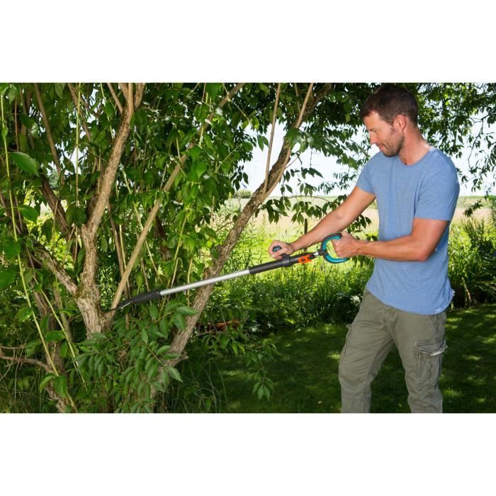 GARDENA Coupe-branches SlimCut  Lame franche affûtée  Coupe Ø28mm max  Double crémaillere intégrée  Garantie 25 ans (12010-20)