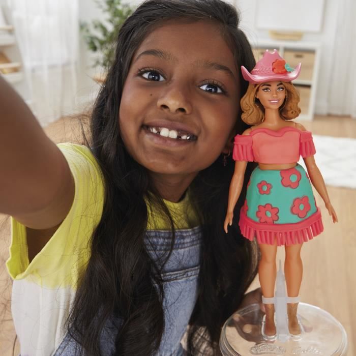 Play-Doh Barbie Fleurons et franges, coffret de pâte a modeler