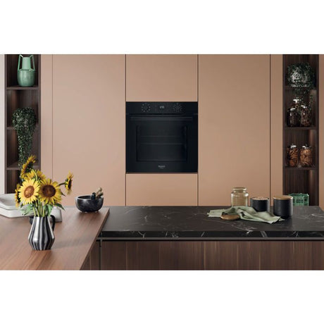 HOTPOINT  Four catalyse noir  HAO455CB